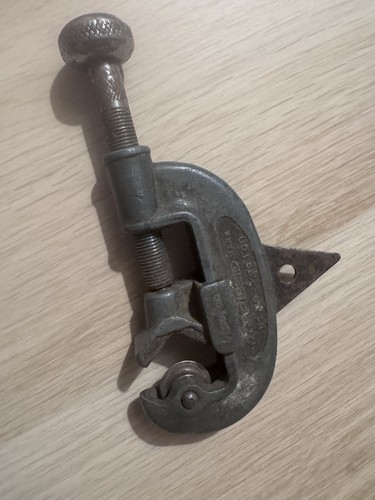 Vintage ridgid pipe cutter - ridgid,