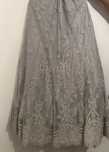 Pale grey and silver - silver, piece