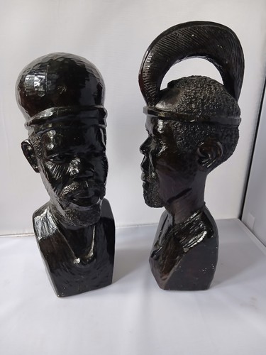Vintage african dark wood bust - dark,