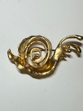 Vintage snail brooch gold tone - vintage,