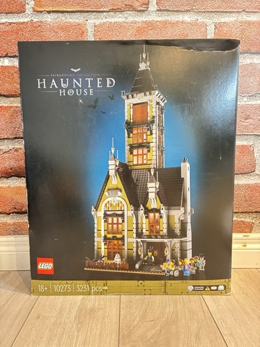 Lego creator 10273 haunted - lego,