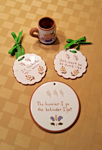 Four piece redware motto - motto, ware