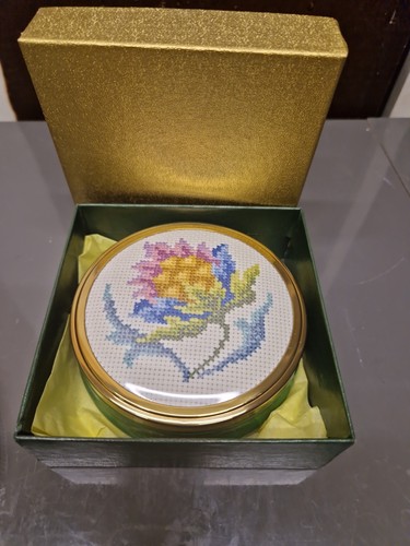 Vintage framecraft trinket box - trinket,