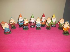 MUST READ!!!!  NICE COLLECTION OF MINI GNOMES LATEX MOLD CONCRETE/PLASTER