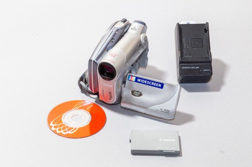 Canon dc95 dvd camcorder - canon,