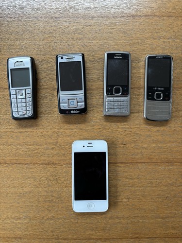 Job lot vintage - job, nokia
