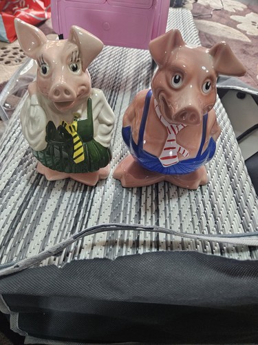 Wade pigs natwest - wade,