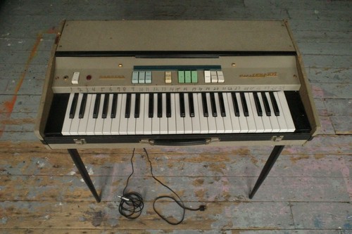 Farfisa mini compact organ - farfisa,