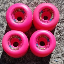 TRACKER Lester Marbles 97a 61mm Skateboard Wheels - Magenta - '80s Old School