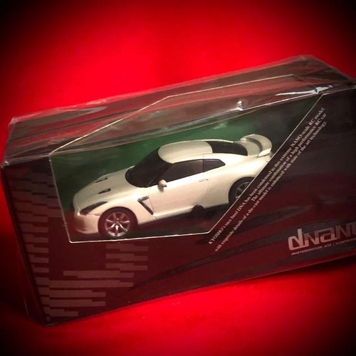 Kyosho dnano nissan 1 - kyosho, gt-r