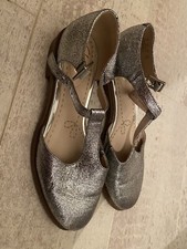 Clarks Silver Distressed