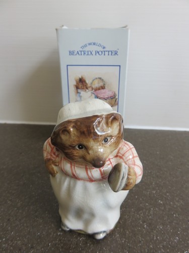 Beswick mrs tiggiewinkle - tiggiewinkle, gold