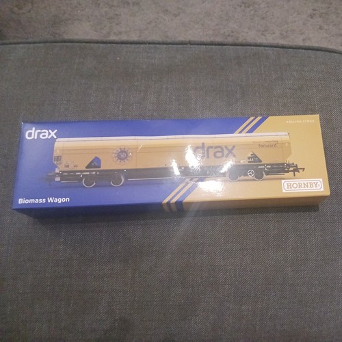 Hornby r60322 gold coloured - gold,