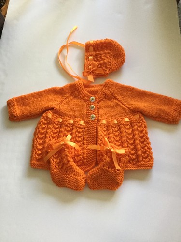New hand knitted piece - new,