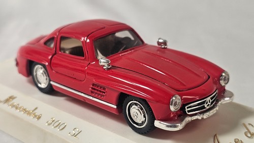Solido age mercedes 300sl - d'or,