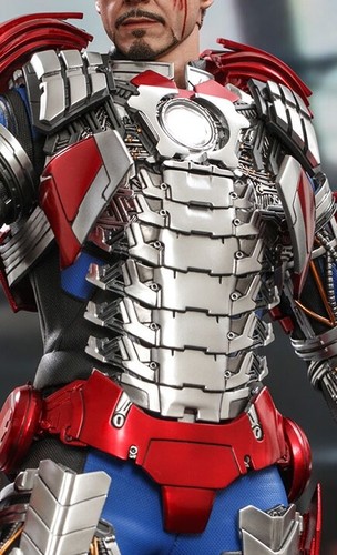 Hot toys iron - hot, 2