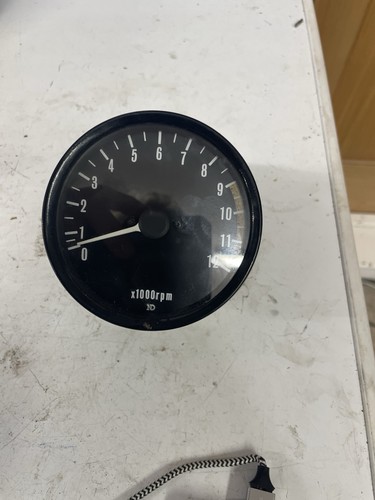 Kawasaki z1000a1 tachometer - kawasaki,