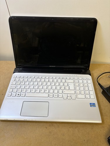 Sony vaio sve151g11m laptop - sony,