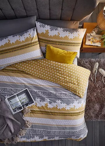Snowflake scandi ochre - snowflake,