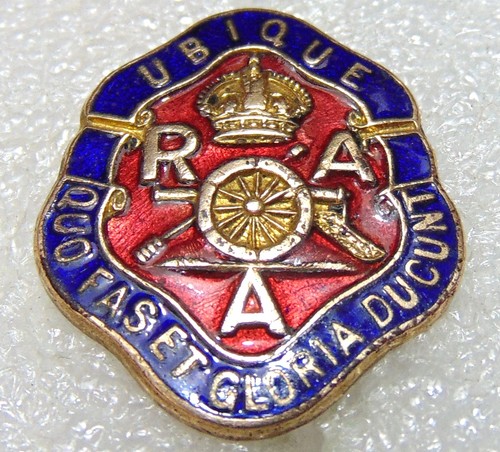 Royal artillery red - artillery,