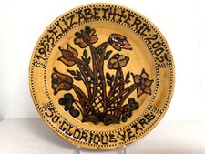 Large 34.2cm Mary Wondrausch