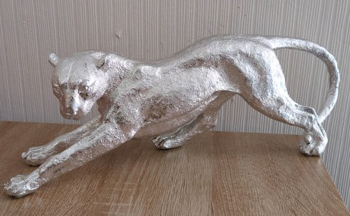 Silver prowling panther - prowling,