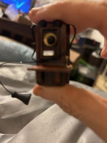 Dolls house old fashioned - 1/12,