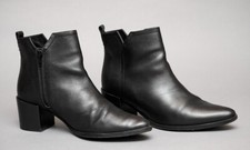 Vanilla Moon Black Leather