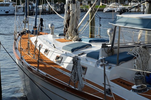 1980 cheoy lee sailboat - cheoy, 44