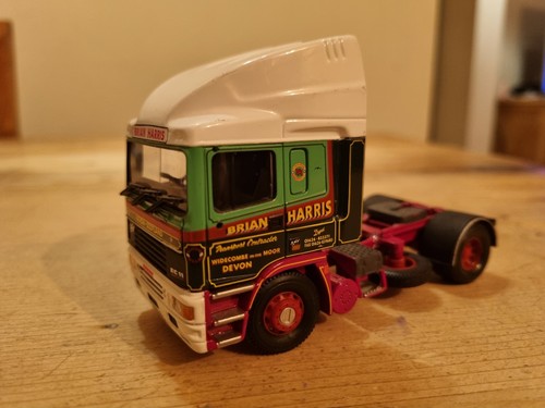 Corgi modern truck tractor - corgi,