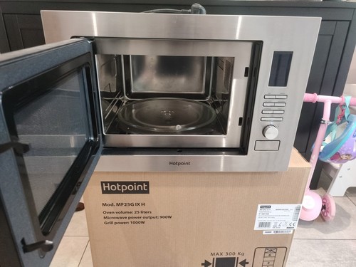 Hotpoint mwh222 built in - built,