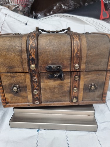 Retro wooden pirate treasure - retro,