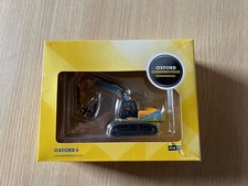 OXFORD DIECAST 76JS003 1/76 JCB JS220 TRACKED EXCAVATOR W H MALCOLM 