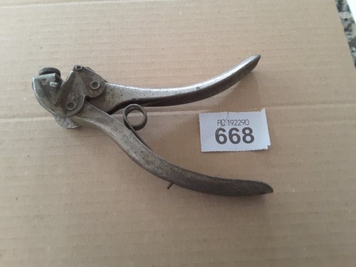 Vintage setwell saw - vintage,