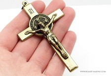 Benedict crucifix brass 8cm - st,
