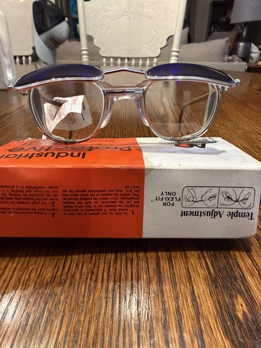 Antique american optical - antique,