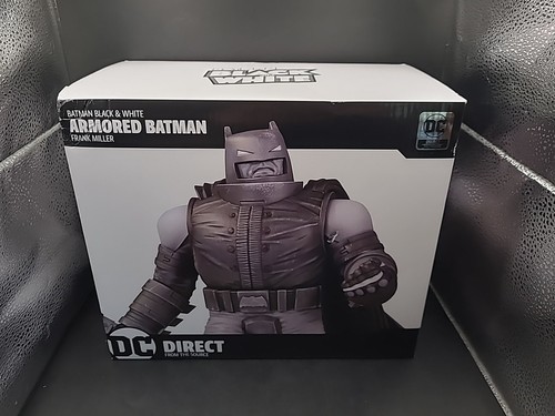 Direct armored batman black - armored,