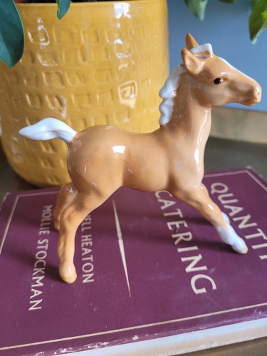 Vintage beswick foal - vintage,