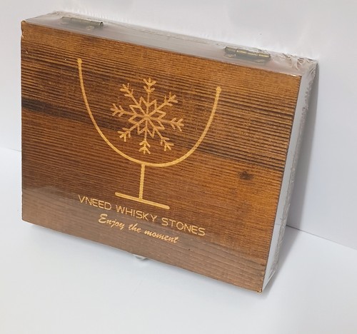 Set whiskey stones in - of,