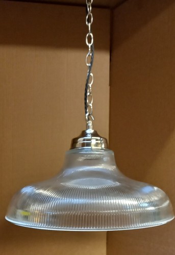 Railroad holophane style