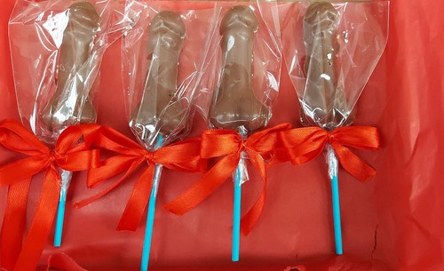 Chocolate willies hen - x,