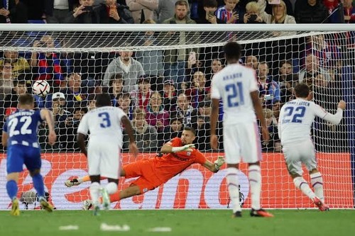 Crystal palace lech - 4-0,
