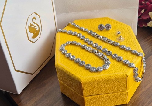 Swarovski silver tone rhodium - swarovski,