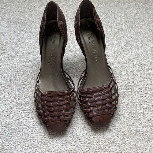 New look courts - uk, tan