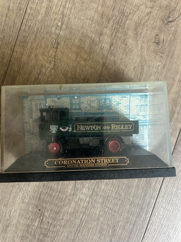 Newton ridley lledo diecast - newton,