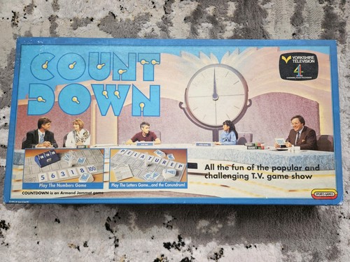 Vintage countdown board game - board,
