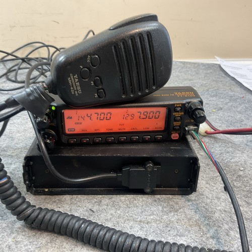 Yaesu 8100r dual band - ft-8100r,