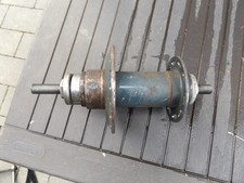 PRE UNIT TRIUMPH MOTORCYCLE RIGID REAR HUB SPINDLE AXLE AND BEARINGS