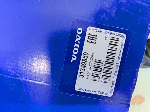 Volvo front right door lock - volvo,