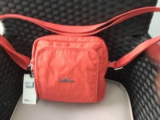 KIPLING LATA CORAL FLOWER